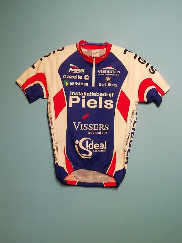 PIELS-VISSERS-EST IDÉAL 2009/2010