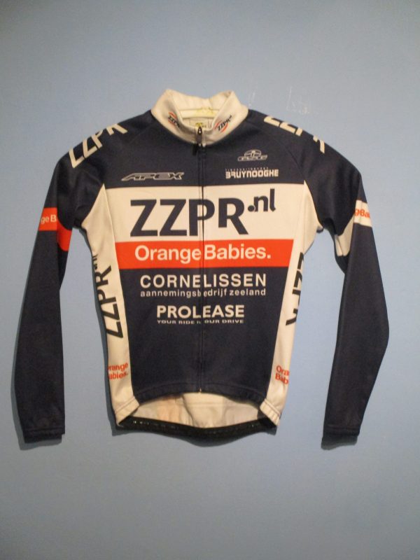 ZZPR.NL-BEBÉS NARANJAS-CORNELISEN 2014/2015