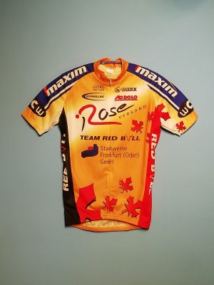 ROSE VERSAND - TORO ROSSO 2000